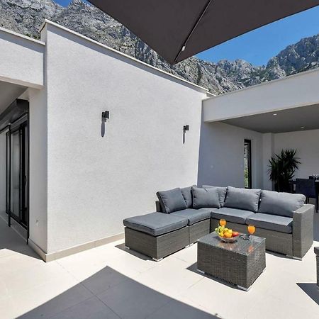 Holiday Home E Bast ภายนอก รูปภาพ