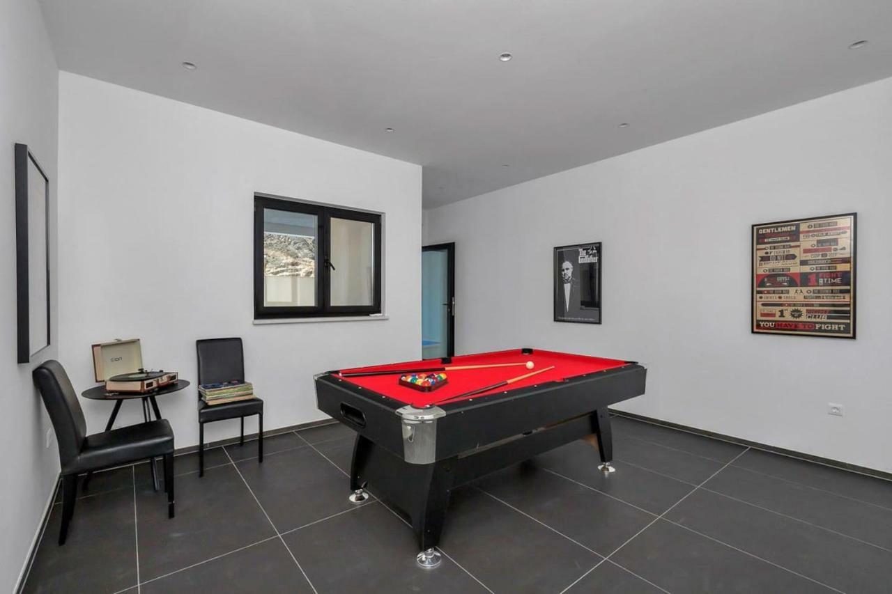 Holiday Home E Bast ภายนอก รูปภาพ
