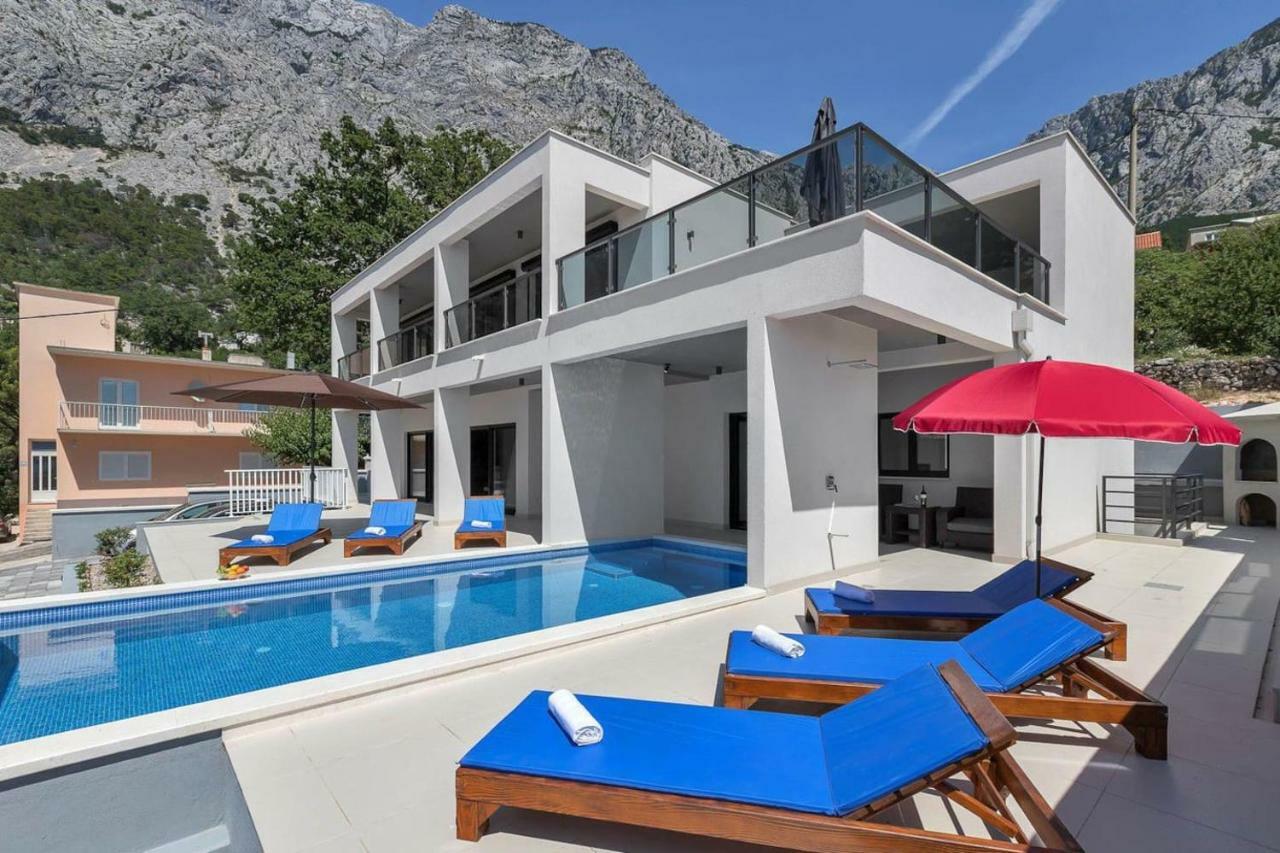 Holiday Home E Bast ภายนอก รูปภาพ